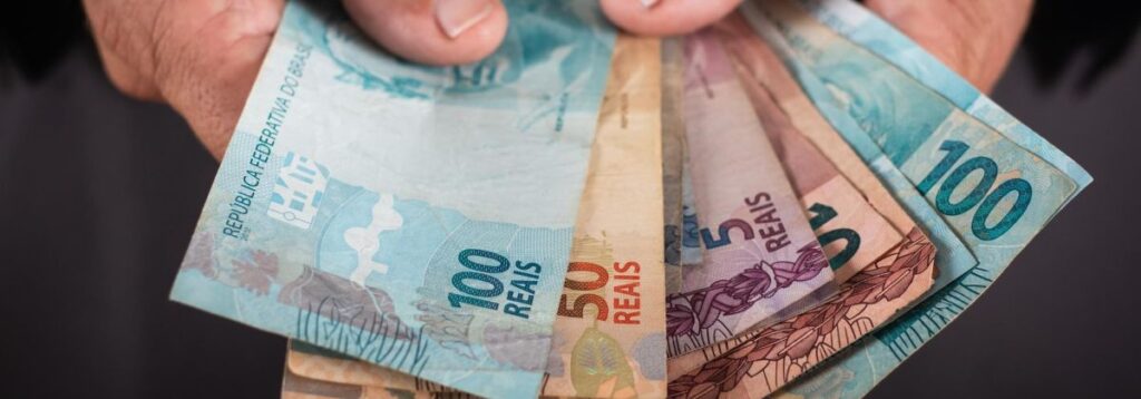 Living expenses in Brazil cities